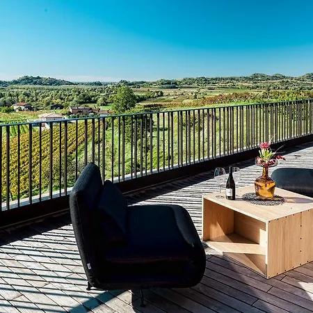 Fana Estate Appartement Dobrovo